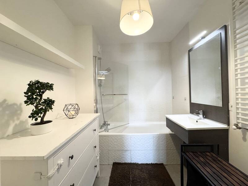 Bussy-Saint-Georges (77600)