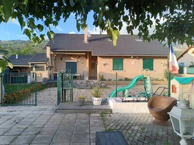 Vente maison 6 pièces La Bâtie-Neuve (05230)