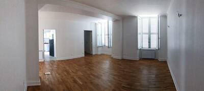 Location appartement 5 pièces Fontainebleau (77300)