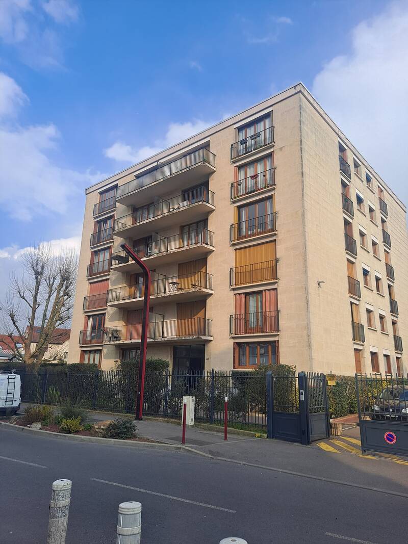 Fresnes (94260)