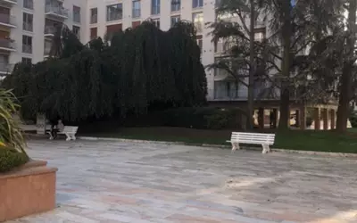 Duplex Dernier Étage Avec Terrasses 100 M² Versailles (78000)