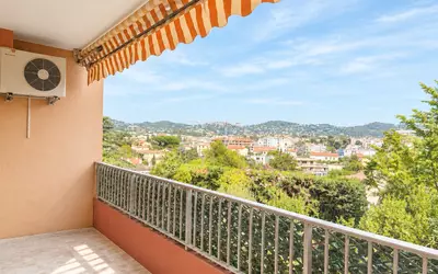 Cannes (06150)