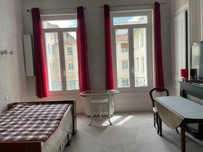 Location appartement studio Saint-Étienne (42)