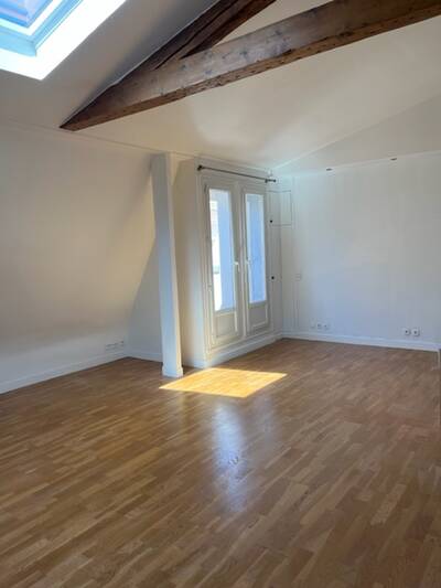 Location appartement 4 pièces Paris 16e