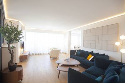 Location appartement 5 pièces Paris 15e