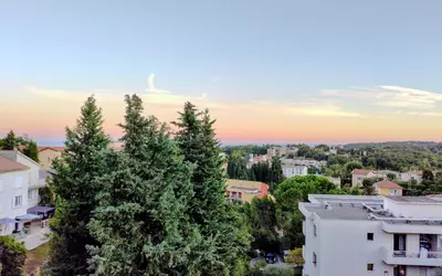 Vence (06140)