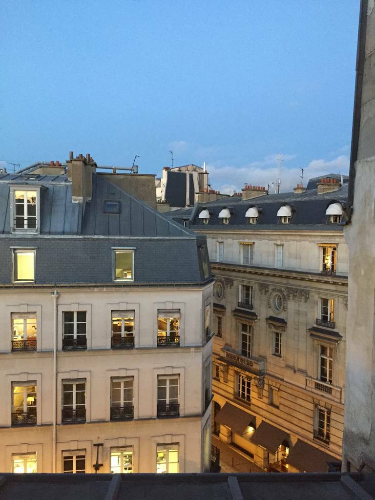 Paris 8E