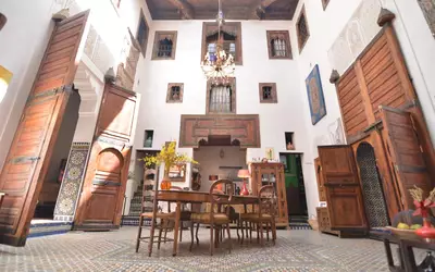 Fès