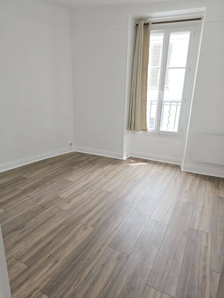 Melun (77000)