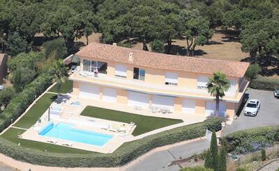 Vente maison 9 pièces Saint-Raphaël (83)