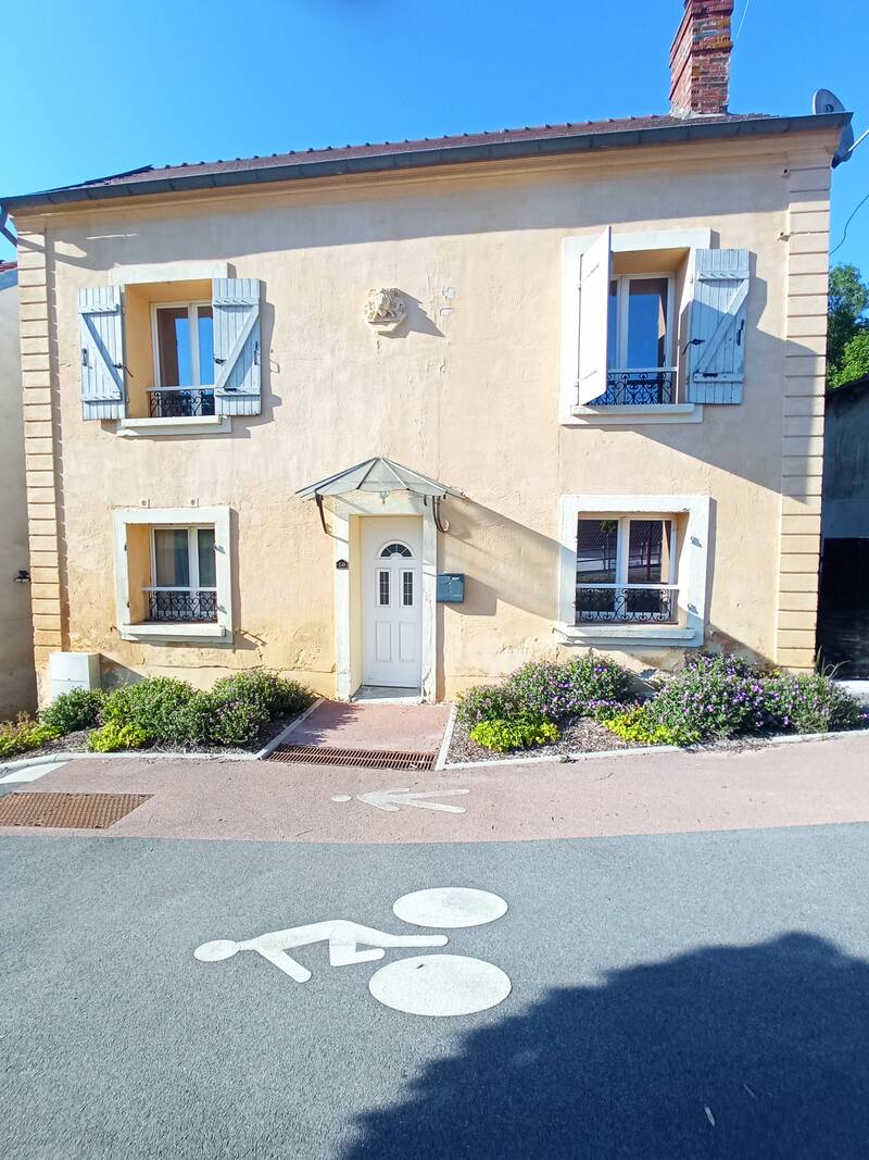 Montreuil-Aux-Lions (02310)