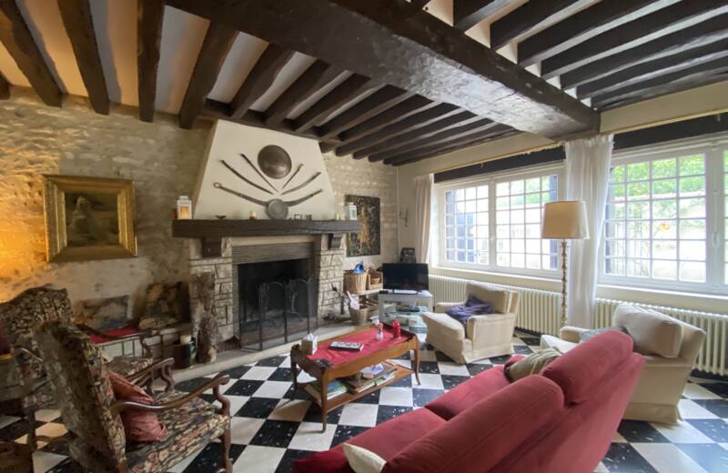 Aillant-Sur-Tholon (89110)