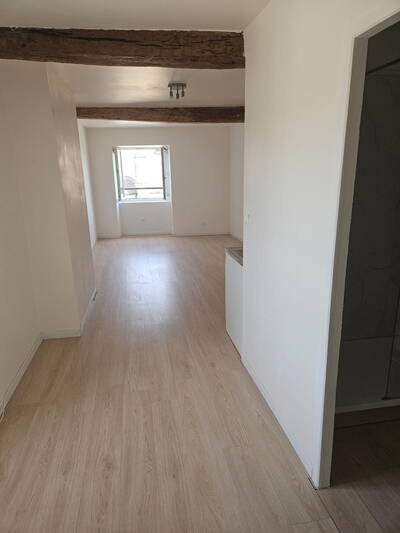 Location appartement studio Saint-Vrain (91770)