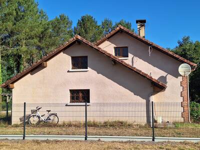 Location maison 6 pièces Parentis-en-Born (40160)