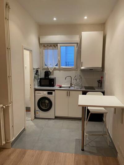 Location appartement studio Paris 18e