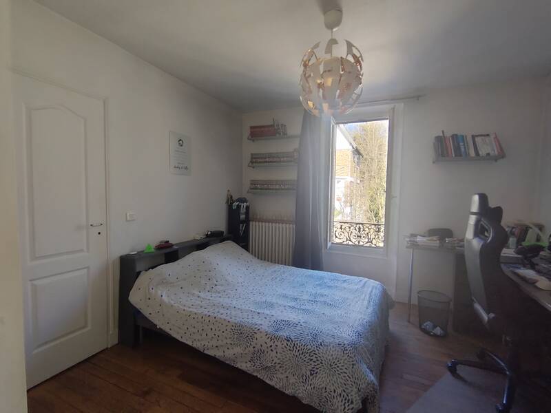 Melun (77000)