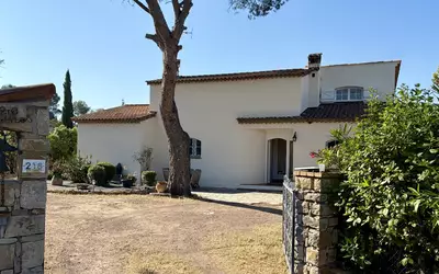 Fréjus (83600)