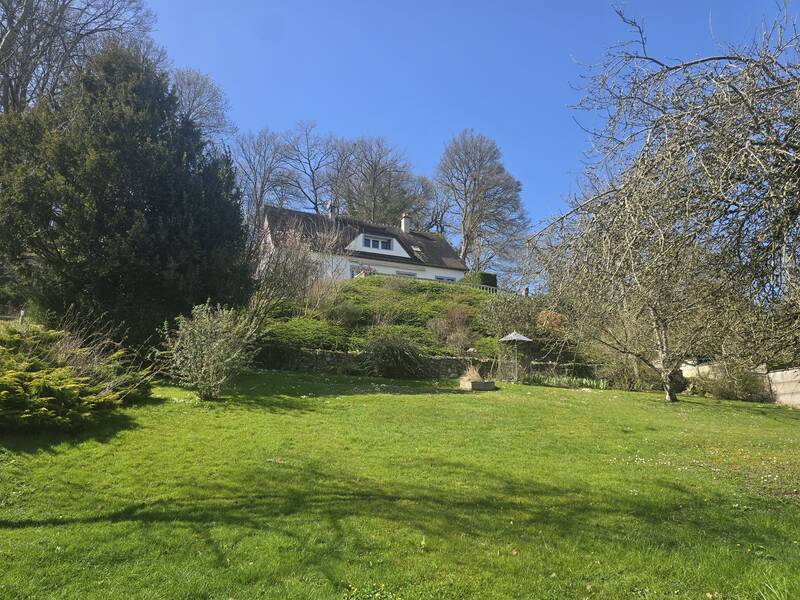 Nogent-Le-Rotrou (28400)