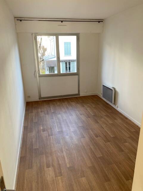 Courbevoie (92400)