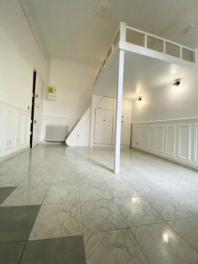 Location appartement studio Courbevoie (92400)