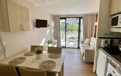 Cannes (06150)