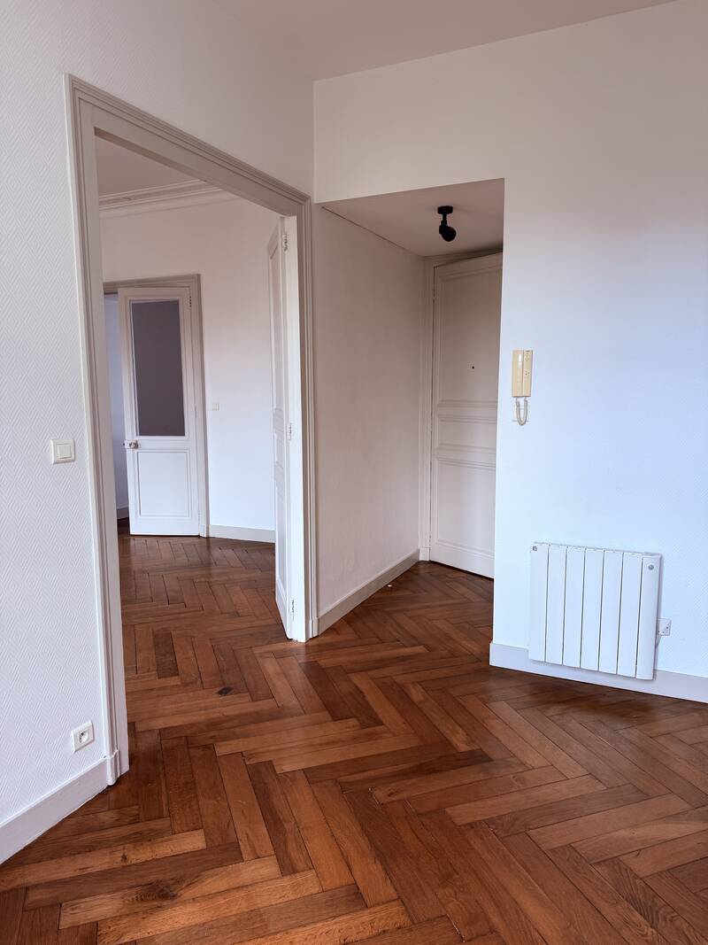 Nantes (44000)
