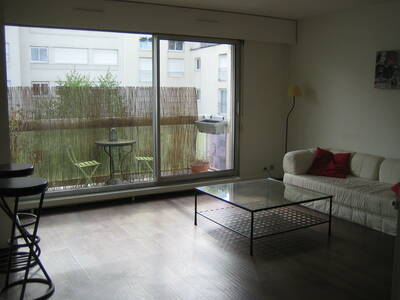 Location appartement 2 pièces Paris 15e