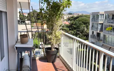 Fréjus (83600)