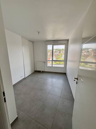 Location appartement 3 pièces Nanterre (92000)