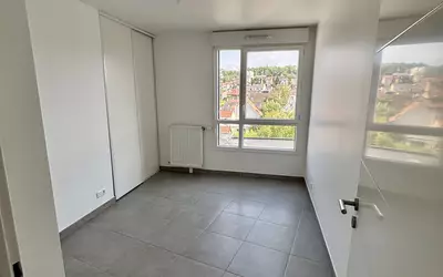 Nanterre (92000)