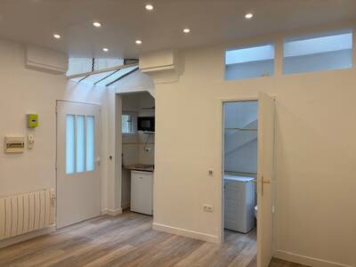 Location appartement studio Paris 10e
