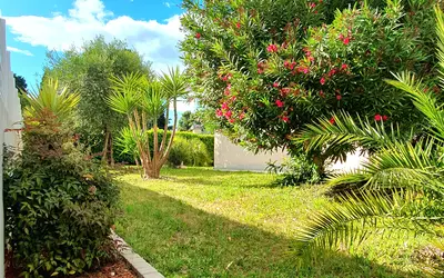 Castries (34160)