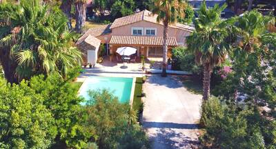 Vente maison 6 pièces Six-Fours-les-Plages (83140)