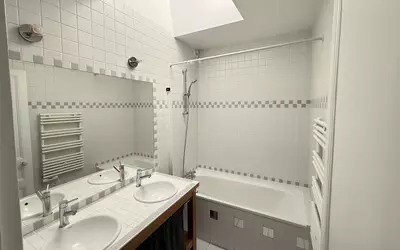 Paris 10E (75010)
