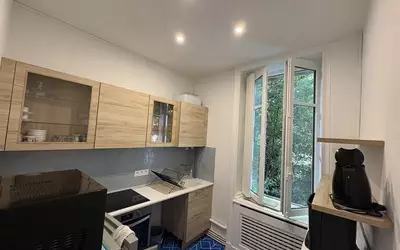 Nantes (44000)