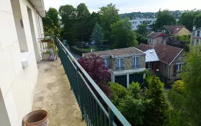 Sèvres (92310)