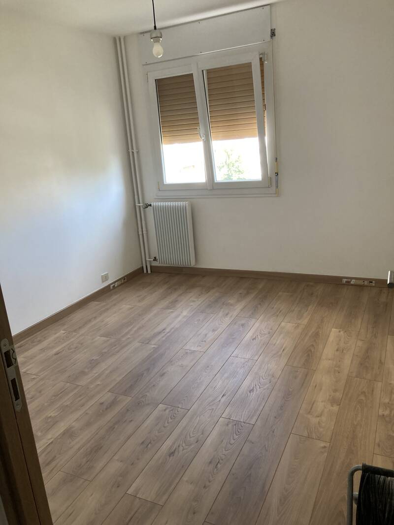 Dijon (21000)