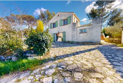 Vente maison 7 pièces Nîmes (30)