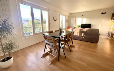 Nantes (44000)