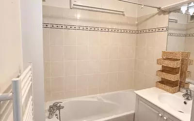 Courbevoie (92400)