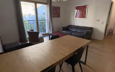 Issy-Les-Moulineaux (92130)