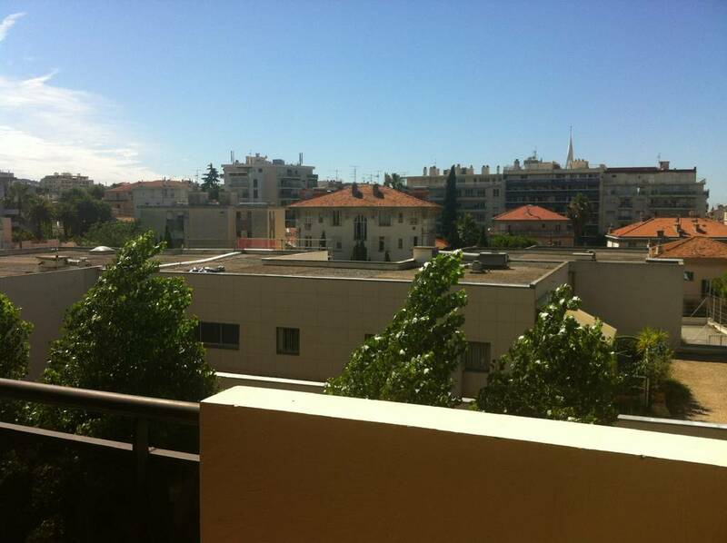 Nice (06100)