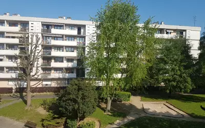 Fresnes (94260)