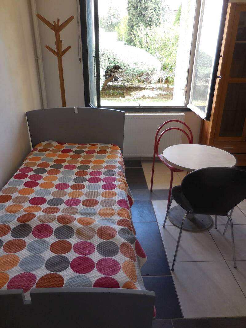 Valence (26000)