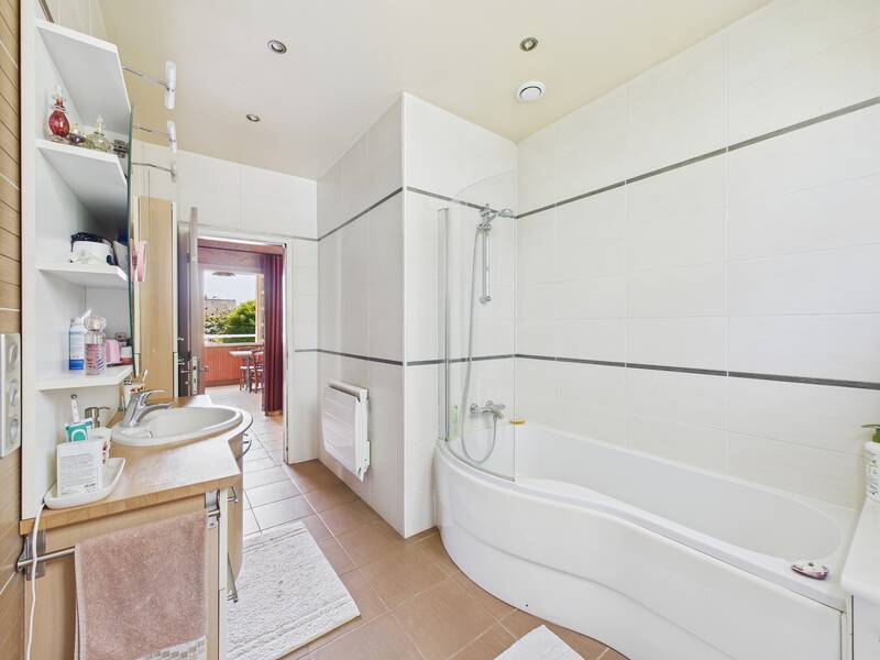 (131 M² Utiles) Houilles (78800)