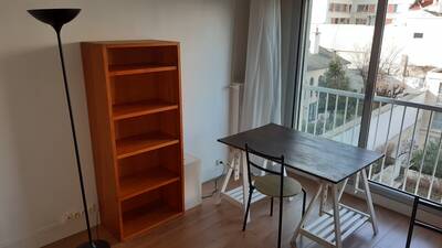 Location appartement studio Paris 20e