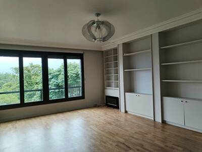Location appartement 4 pièces Paris 16e
