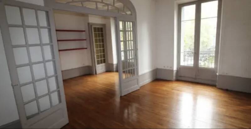 Grenoble (38000)