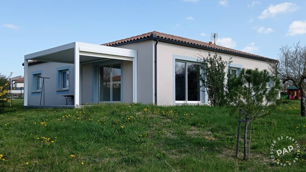 maison à Lalbenque