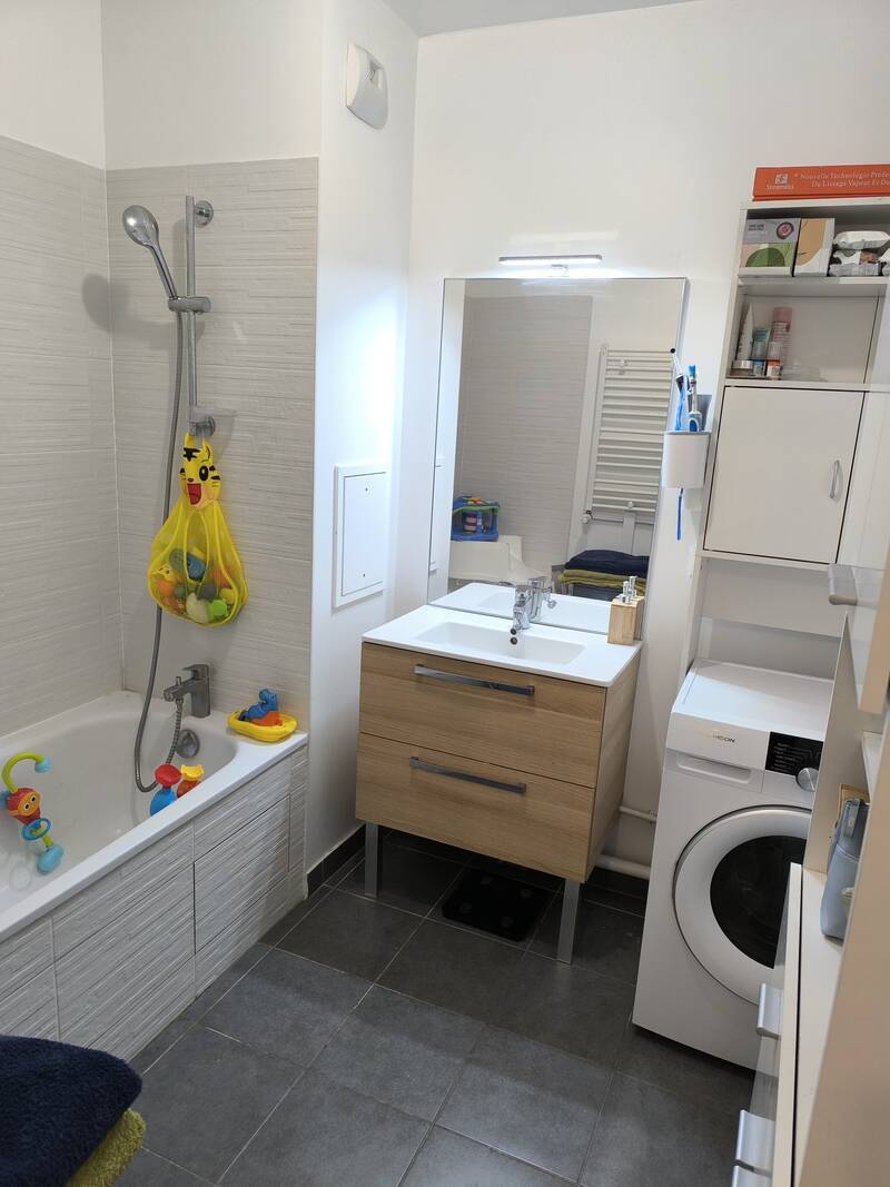 Magny-Le-Hongre (77700)